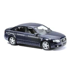  Busch 49220 Audi A4 2004 Dark Green