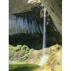  Climber Rappels into Alcove, Calf Creek Falls, Grand 