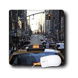   Calvo New York   Busy life in Fifth Avenue   Mouse Pads Electronics
