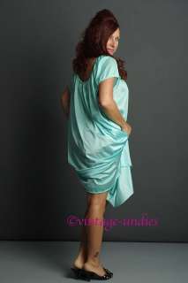 LORRAINE NYLON NIGHTIE nightgown 2X BEAUTIFUL and Glamorous  