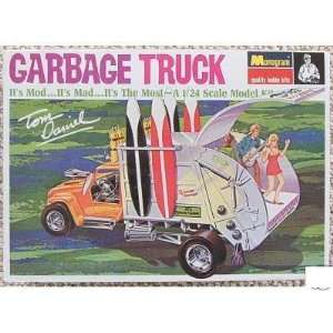 Monogram Tom Daniel Garbage Truck 1/24 Scale Plastic Model 
