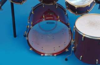 The rack is an older Pearl DR 80 with seven clamps. The mix n match 
