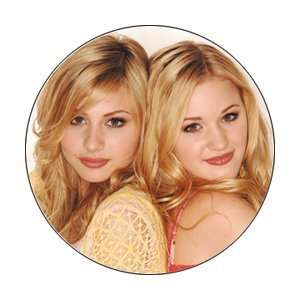 Aly & AJ Close Up Button B 3766