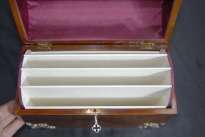 VICTORIAN WALNUT STATIONARY BOX CASKET CADDY  