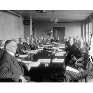  early 1900s photo Federal Reserve Board Governors meeting 