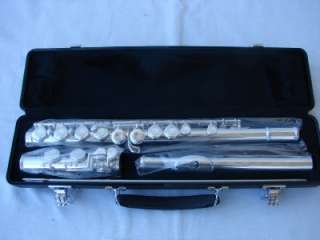 ARMSTRONG 104 STUDENT FLUTE * BRAND NEW *  