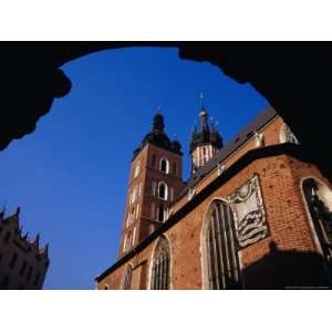 com Exterior of St. Marys Church (Kosciol Mariacki), Krakow, Poland 