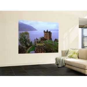  Castle Urquhart Overlooking Loch Ness, Loch Ness, United 