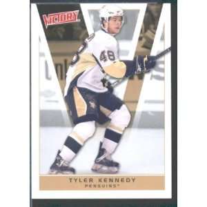2010/11 Upper Deck Victory Hockey # 154 Tyler Kennedy Penguins / NHL 
