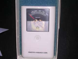 Demetron Research Corporation Curing Radiometer Model 100  