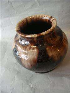 Art Deco Vintage Bendigo Australian Pottery Vase shiny glaze 