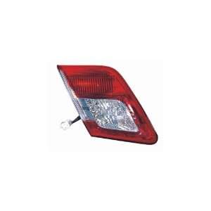 Toyota Camry Driver Side Replacement Tail Light