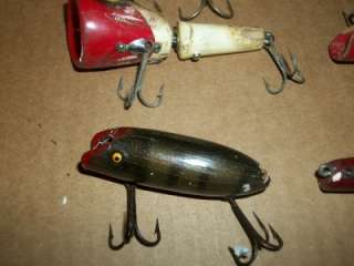 LOT OF SOUTH BEND AND OTHER OLD VINTAGE FISHING LURES b2  