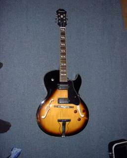 Epiphone ES175 Hollowbody Archtop Guitar by Gibson with Gator Case 