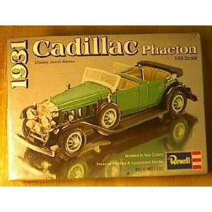  1/48 Scale 1931 Cadillac Phaeton Revell Model Kit 