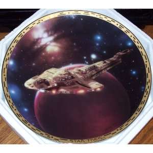   Voyagers Limited Edition Plate Collection ~ Cardassian Galor Warship