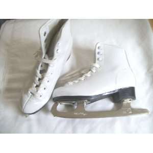   Skates size 2.0 (youngster /teen)  good condition