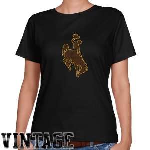 com NCAA Wyoming Cowboys Ladies Black Distressed Logo Vintage Classic 