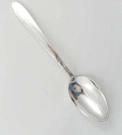 International Rogers Zephyr Silverplate Oval Soup Spoon  