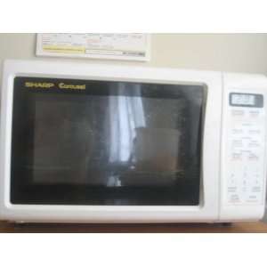  700 Watt Compact Microwave Oven in White Electronics
