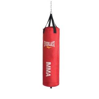 Everlast 70 Pound MMA Heavy Bag Kit 