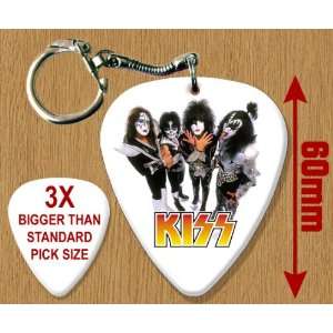  Kiss BIG Guitar Pick Keyring Musical Instruments