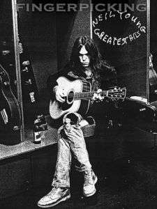 FINGERPICKING NEIL YOUNG   GREATEST HITS SONGBOOK  