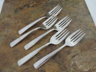 Providence Simplicity Stainless USA Lot   5 Salad Forks  
