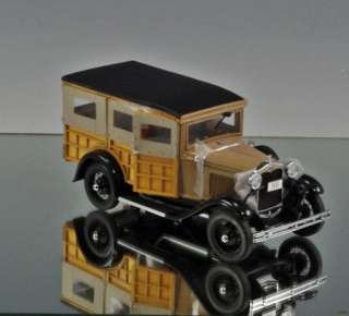 Danbury Mint Die cast car 1931 Ford Model A Station Wagon Woody  