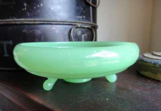 1930s vintage FENTON JADITE FOOTED CANDY DISH or FLORAL BOWL green 