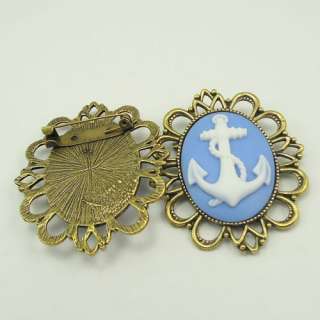Retro Style cameo pin brooch w/blue white anchor cameo  