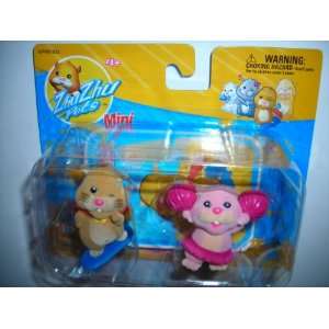   Zhu Mini Pets   2 Figurines (Mr. Squiggles and Jilly) Toys & Games