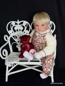   Middleton Artist Collection ♥ January Birthstone Baby ♥ 19 Doll