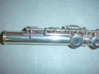 Gemeinhardt 22 SP Closed Hole Flute with Case  