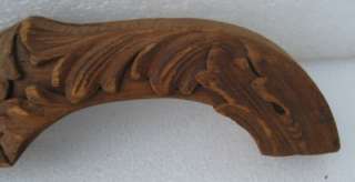 HAND CARVED QUEEN ANNE STYLE CREST / PEDIMENT  