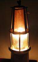 OLD MINERS DESK TABLE LAMP LIGHT WOOD BASE MODEL  