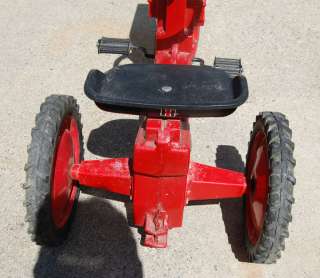 ERTL International Model 404 Tractor Pedal Car Toy  
