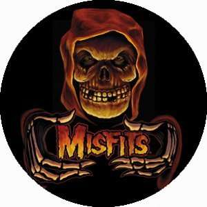  Misfits Bust Button B 1478 Toys & Games