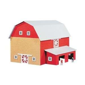    592 Model Power HO Barn & Chicken Coop Dlx B/U Toys & Games