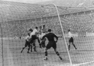 1936 Berlin Olympic Italy Austria soccer game PHOTO  