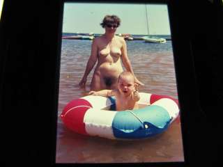 Altes Original Dia Junge Familie am FKK Strand 1968  