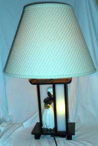 VINTAGE RETRO MID CENTURY MOSS LUCITE BLACK AMERICANA TABLE LAMP 