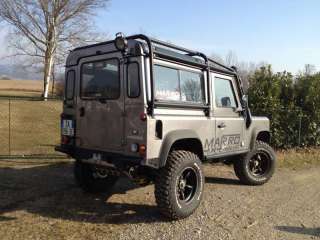 Defender 90 preparato per fuoristrada a Legnano    Annunci