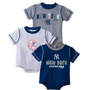   New York Yankees Adidas Newborn 3 Pack Creeper Set