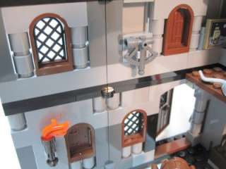   Pirates of the Caribbean LONDON ESCAPE Town House MINT No Minifigs