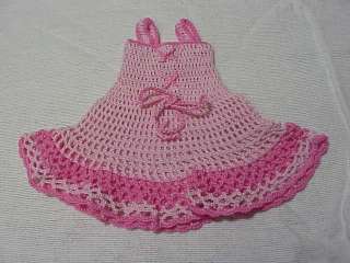 THREAD CROCHET FRILLY DRESS POTHOLDER / DOILIE PATTERN  