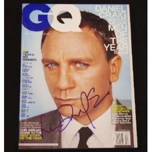 Daniel Craig   Beautiful Hand Signed Autographed Gentlemens Quarterly 
