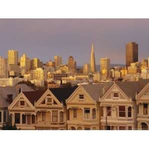 The Painted Ladies, Victorian Houses on Alamo Square, San Francisco 