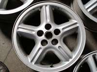   99 04 Land Rover Discovery Factory 18 Wheels OEM Rims 98 01 4.6HSE