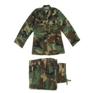    Soldier US Army costume set Woodland BDU (Small) Toys & Games